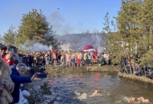 Пливање за Часни крст на Водицама